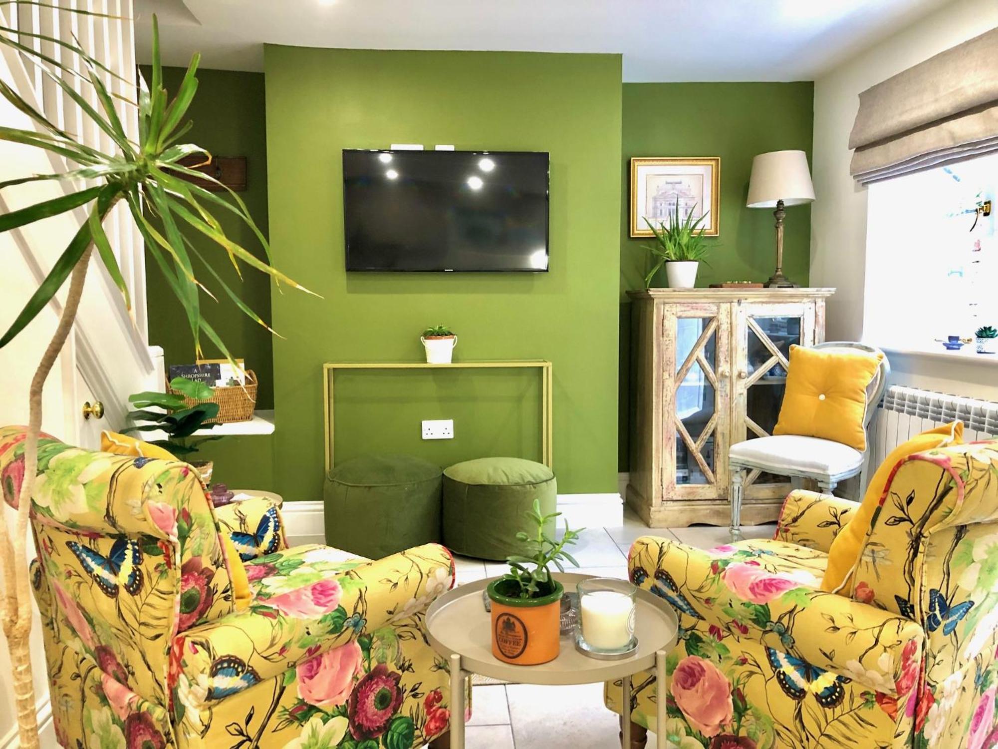 Flower Cottage By Ludlow Castle With Onsite Parking Exteriör bild